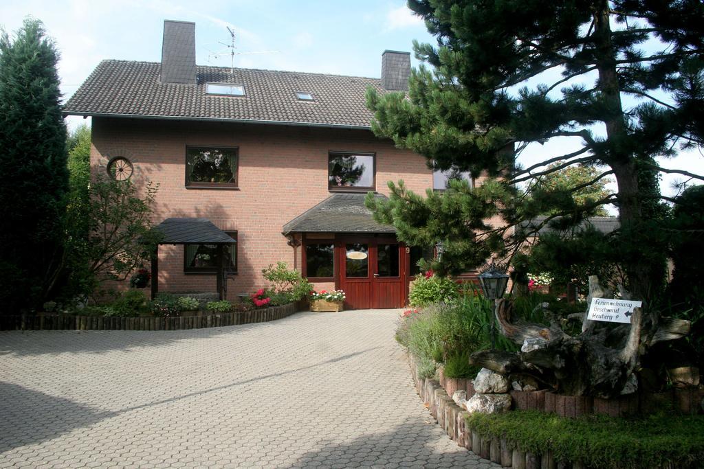 Ferienwohnung-Geschwind Schleiden Exterior photo